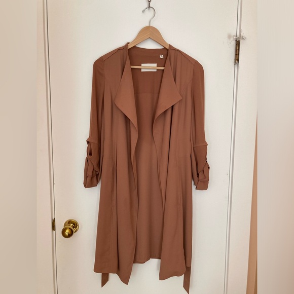 Babaton Dusty Rose Robe - Picture 2 of 8